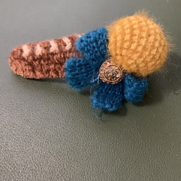 Handmade Cute 3D hair clip - Picture 4 of 4